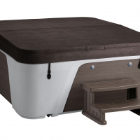 Freeflow-premier-2020-excursion-arctic white-brown-studio-three quarters view-chestnut cover and steps